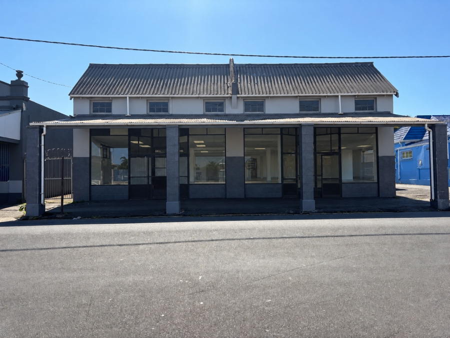Commercial Property for Sale in Vincent Eastern Cape